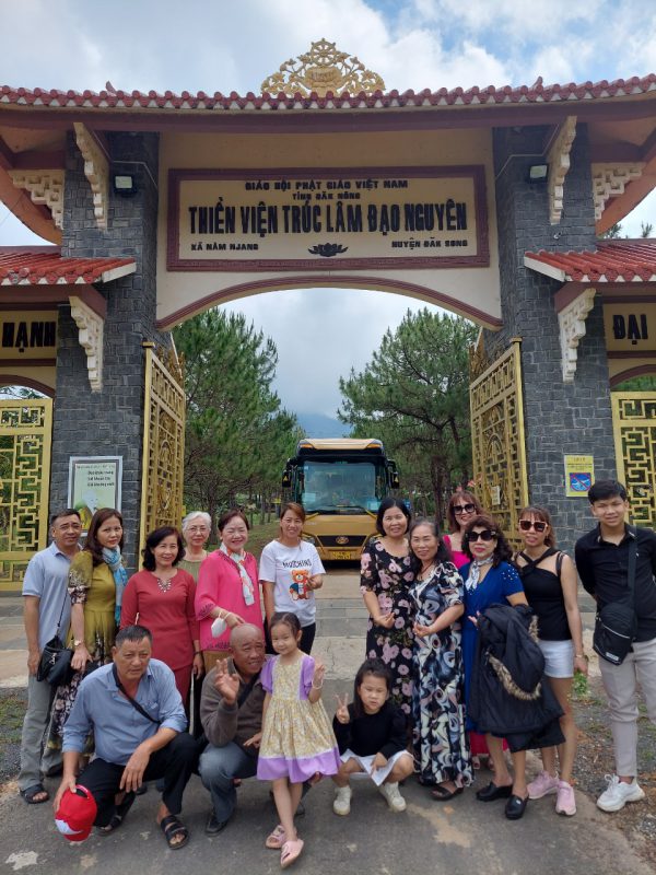 Nhu Y Travel