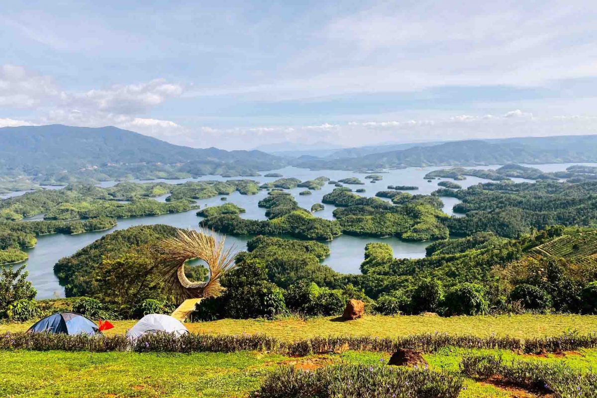 Nhu Y Travel