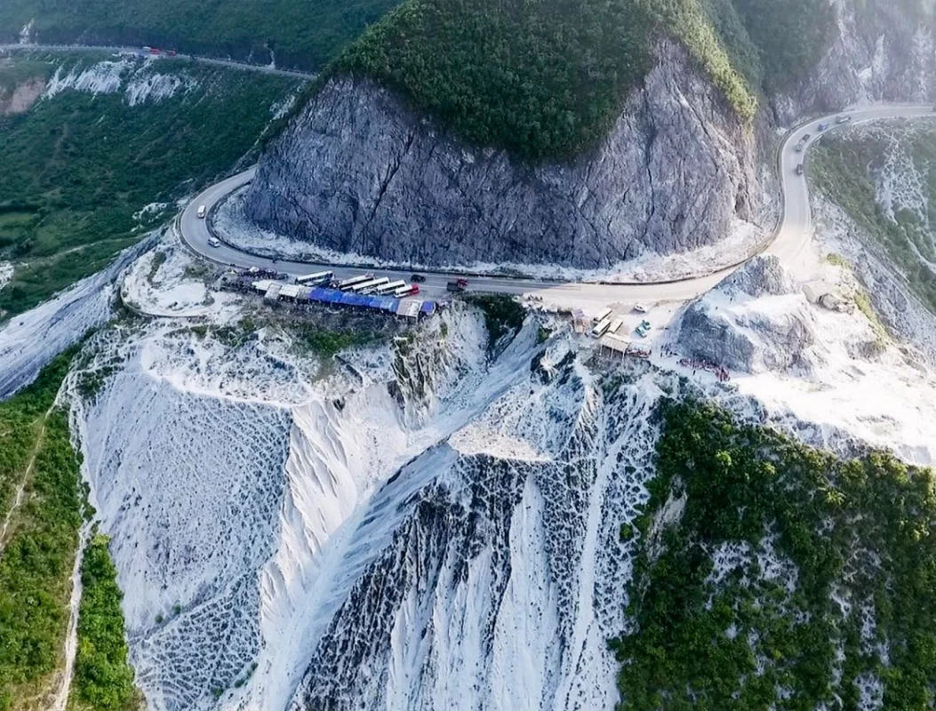 Nhu Y Travel