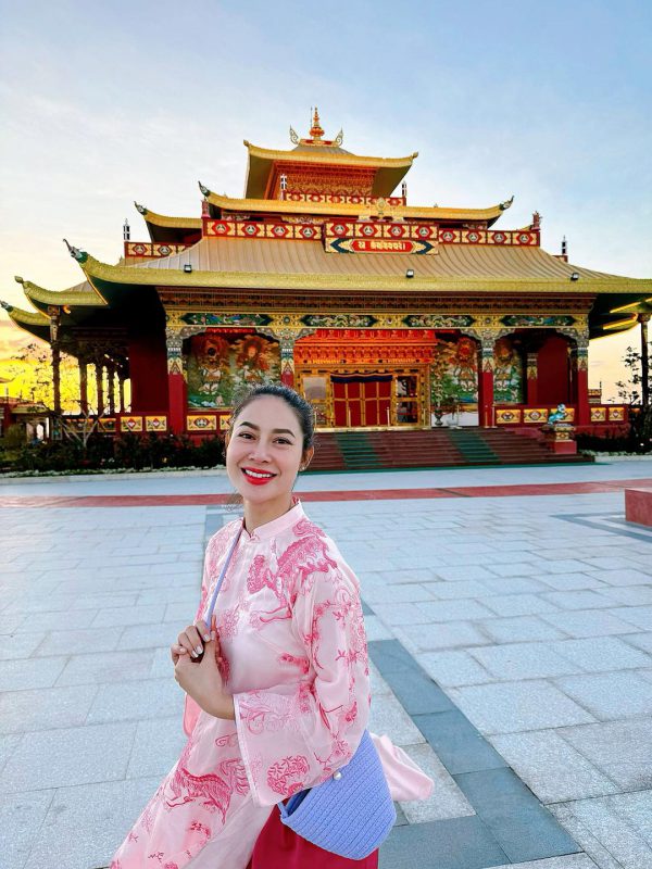 Nhu Y Travel
